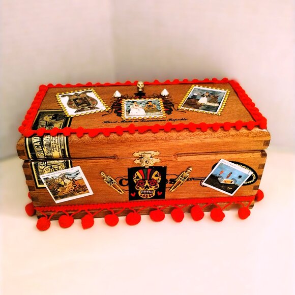 Suenos de Saundra Upcycled, Fuente Cigar Box, Storage/ Home Decor - Picture 1 of 14